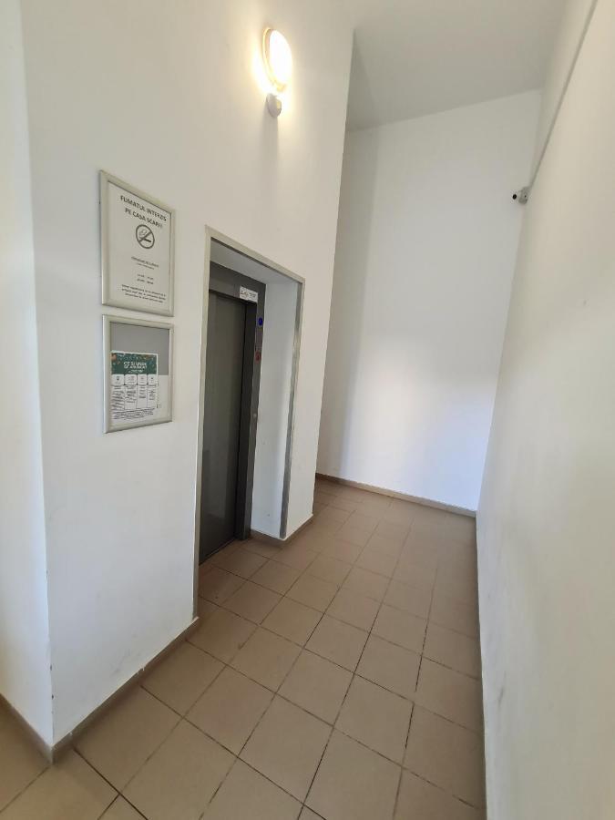 Cozy Apartment 阿拉德 外观 照片